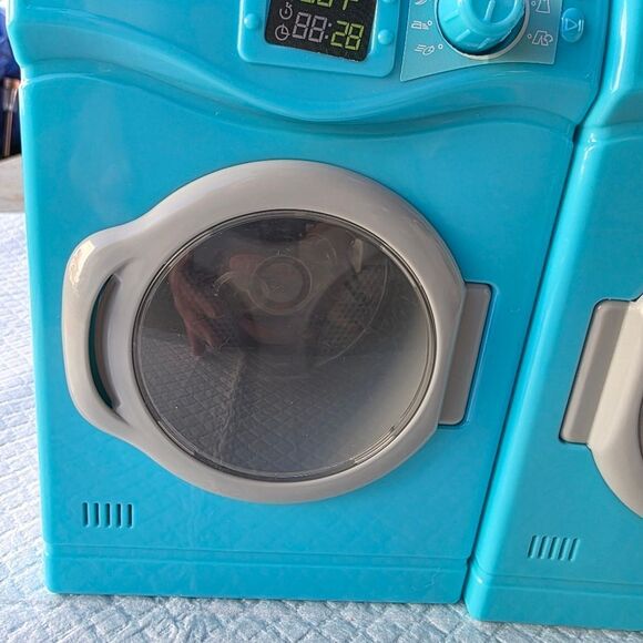 My Life As Laundry Room Washer And Dryer Playset - Picture 13 of 17